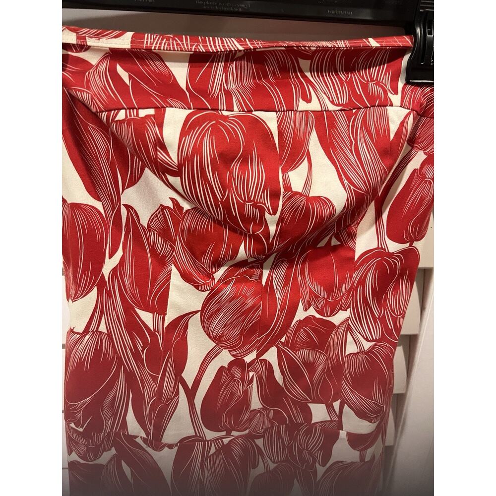 Notice Red flower Summer Dress Size 4 Red - Picture 2 of 6
